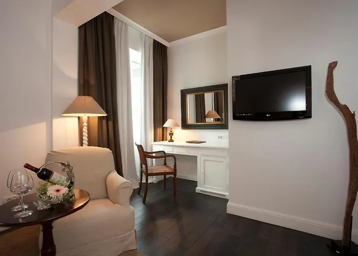 Oasis Boutique Hotel, Riviera Club 5* Sables d'or